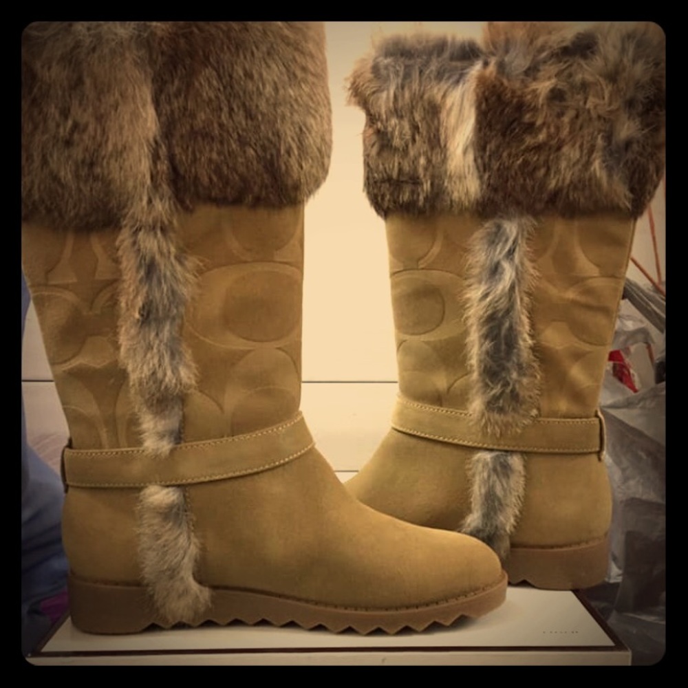 COACH AUTHENTIC BOOTS